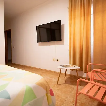 Three Bedroom * سانتا كروز دي تينيريف