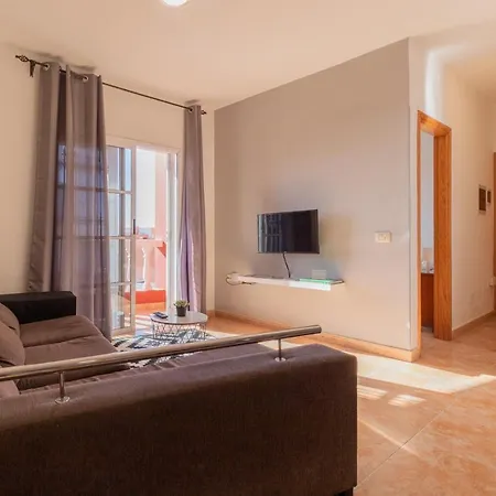 Three Bedroom Santa-Cruz de Ténérife